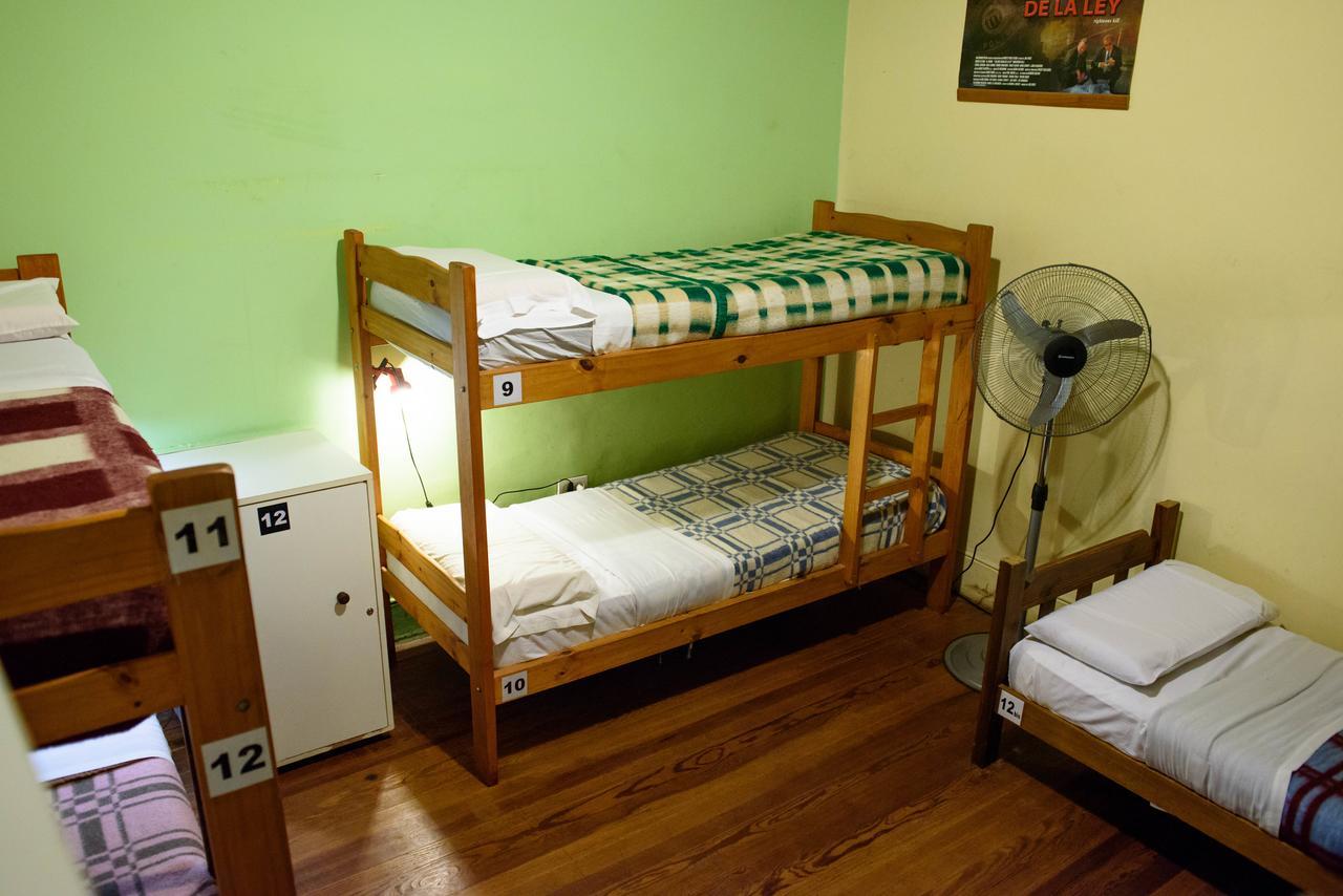 La Plata Hostel Esterno foto